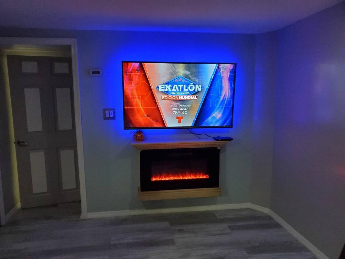 Lovely 2 Bedroom Apartment With 2 Entrance And Parking Nowy Jork Zewnętrze zdjęcie