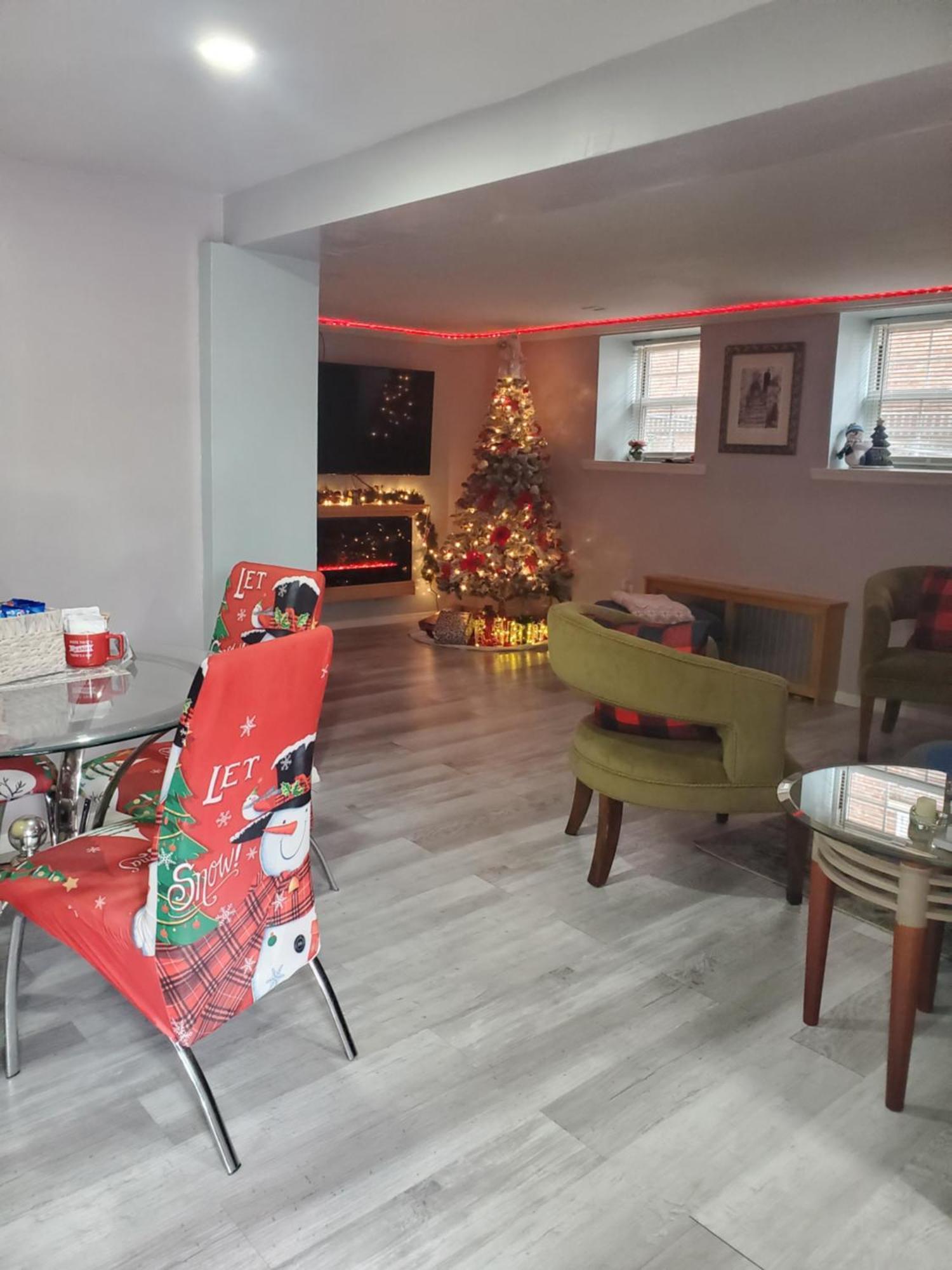 Lovely 2 Bedroom Apartment With 2 Entrance And Parking Nowy Jork Zewnętrze zdjęcie